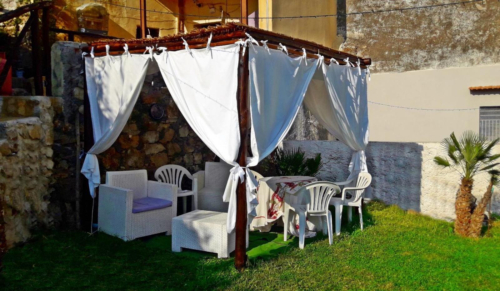 B&B Al Castello Di レッテレ エクステリア 写真